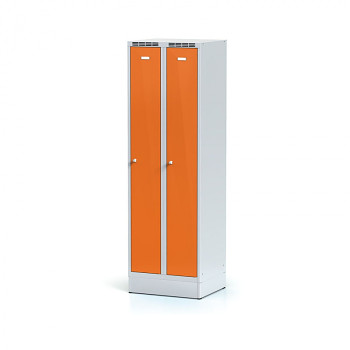 Šatní skříň, sokl, svařovaná, 2x oranžová dv./korp. šedá, zámek cylindrický