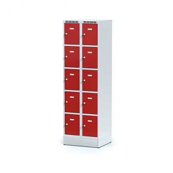 Šatní skříň boxová, sokl, svařovaná, 10x červená dv./korp. šedá, zámek cylindrický