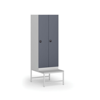 Šatní skříňka s lavičkou, 2 oddíly, 1875 x 600 x 500/800 mm, zámek s čtečkou RFID karet, tmavě šedé dveře