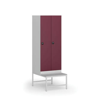 Šatní skříňka s lavičkou, 2 oddíly, 1875 x 600 x 500/800 mm, zámek s čtečkou RFID karet, červené dveře