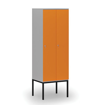 Dřevěná šatní skříňka s podnoží, 2 oddíly, cylindrický zámek, šedá/oranžová