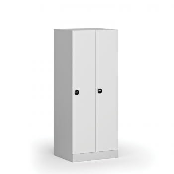 Snížená šatní skříňka S1, 2 oddíly, 1500 x 600 x 500 mm, RFID zámek, laminované dveře, bílá
