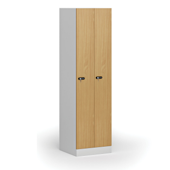 Zúžená kovová šatní skříňka S1, 2 oddíly, 1850 x 500 x 500 mm, mechanický kódový zámek, laminované dveře, buk